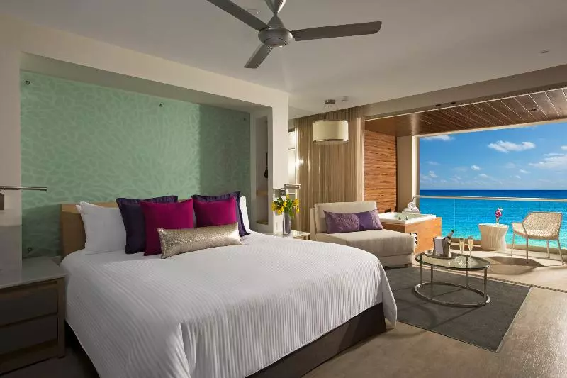 クラブスイート, Breathless Riviera Cancun Resort & Spa   Adults Only   All Inclusive