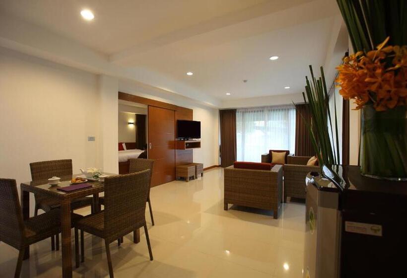 주니어 스위트, Bangsaen Heritage