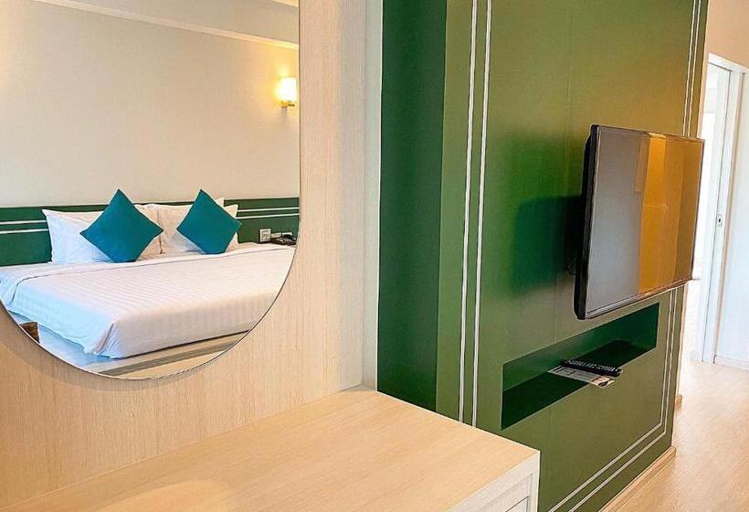 주니어 스위트, Bangsaen Heritage