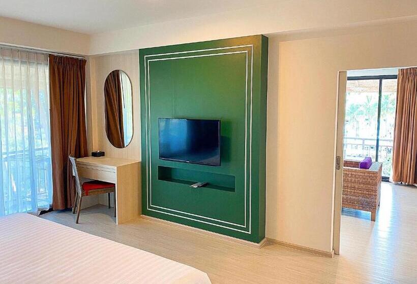 주니어 스위트, Bangsaen Heritage