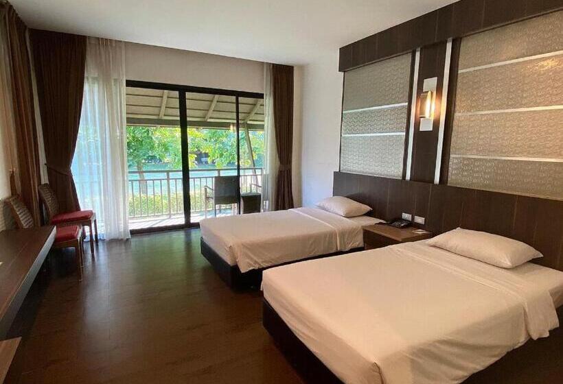 수피리어 룸, Bangsaen Heritage