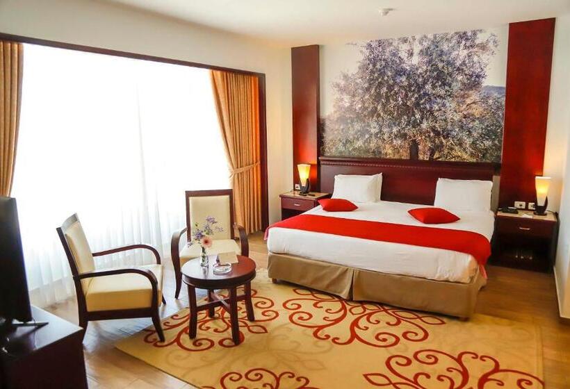 اتاق سوپریور, City Inn Palace