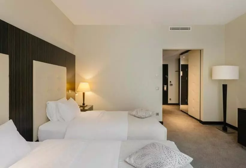 اتاق استاندارد, Crowne Plaza   Borjomi, An Ihg
