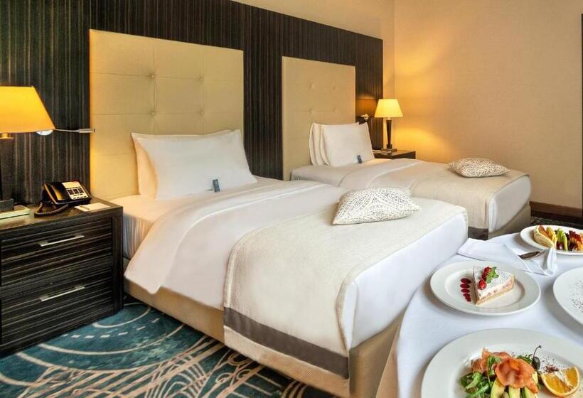 سوئیت 2 خوابه, Crowne Plaza   Borjomi, An Ihg