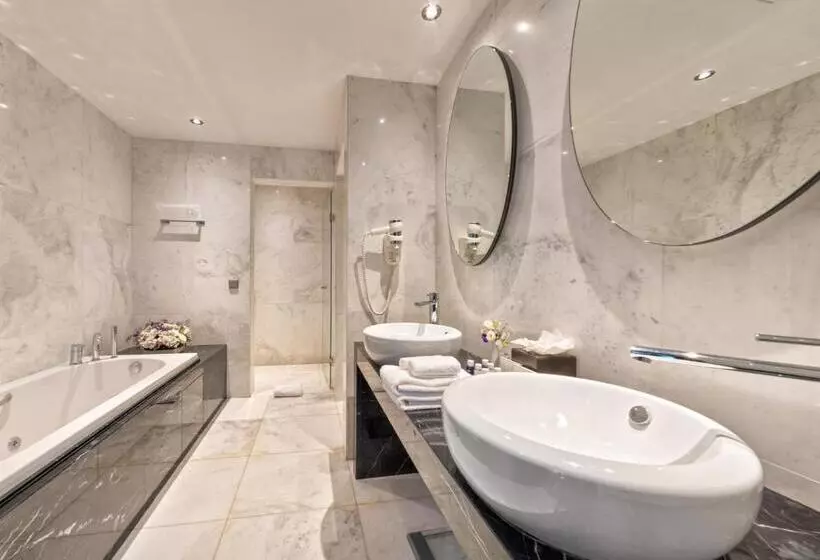 Junior suite with river view, Crowne Plaza   Borjomi, An Ihg