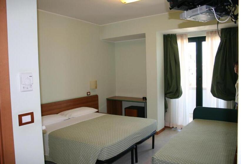 スタンダードルーム, La Perla