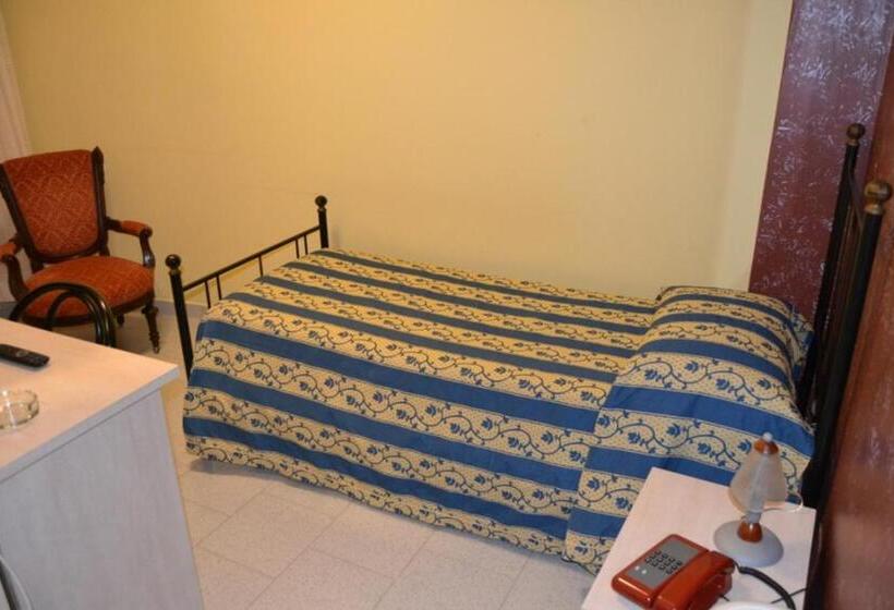 חדר סופריור יחיד, Le Macine