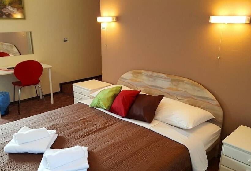 Номер Стандарт Трехместный, Pansion Park