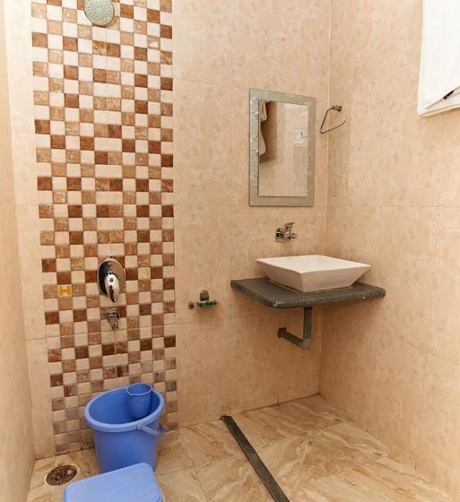 Tripla Executive, Sai Bansi