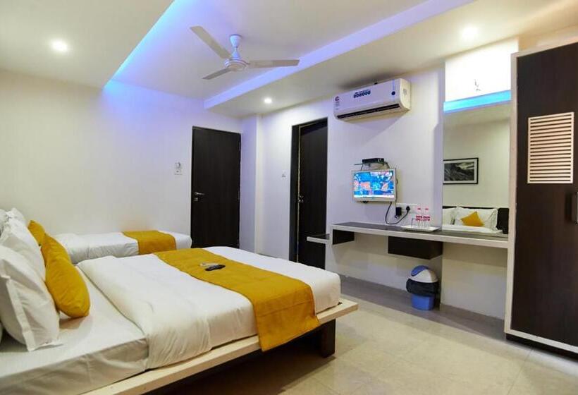 Tripla Executive, Sai Bansi