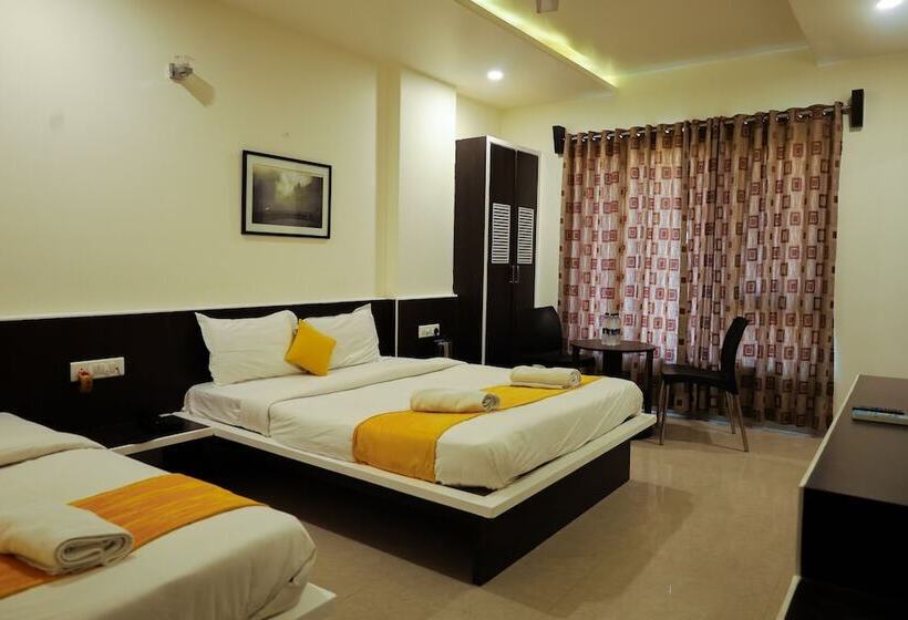 Camera Executive, Sai Bansi