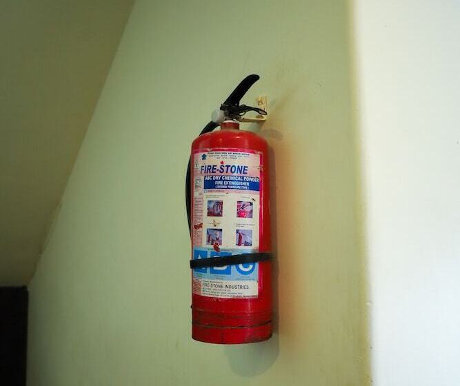 Camera Executive, Sai Bansi