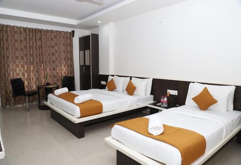 Tripla Executive, Sai Bansi