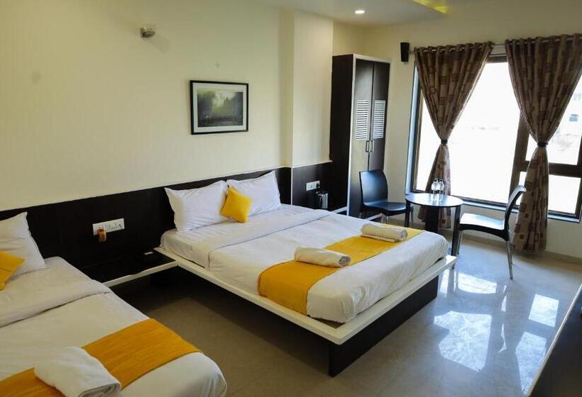 Tripla Executive, Sai Bansi