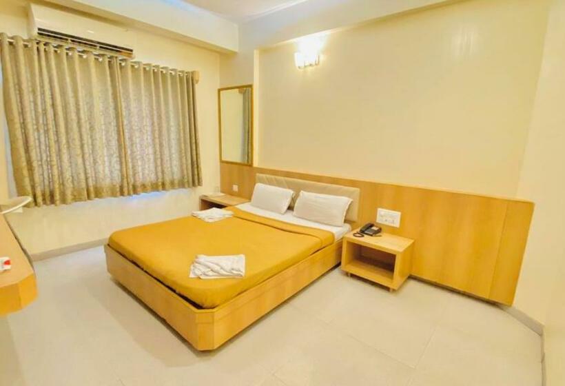 Deluxe Kamer, Sai Gurusthan