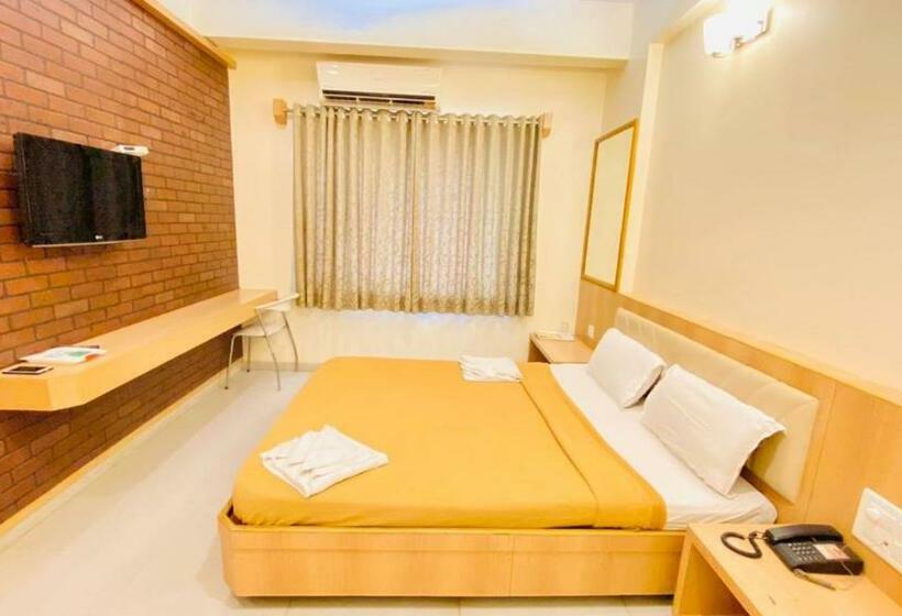 Deluxe Kamer, Sai Gurusthan