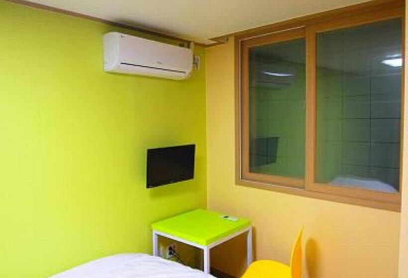 Cameră Single Basic, Cheonggye Haus