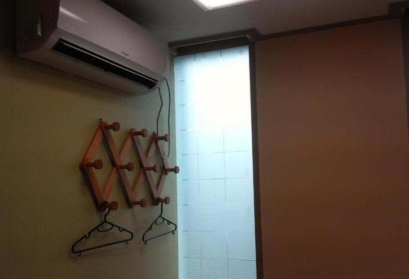 Cameră Single Basic, Cheonggye Haus