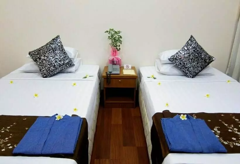 اتاق استاندارد, The Hotel Myat Taw Win