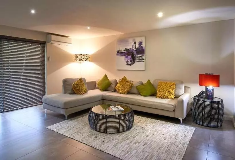 庭の見える１ベッドルームアパートメント, Dynasty Forest Sandown Serviced Apartments & Self Catering