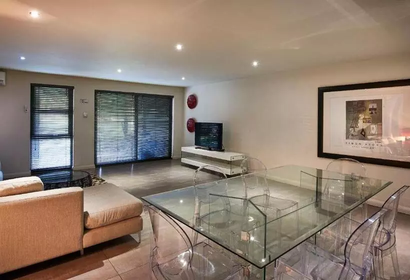 ガーデンビューの２ベッドルームアパート, Dynasty Forest Sandown Serviced Apartments & Self Catering