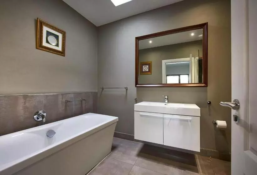 バルコニー付き１ベッドルームアパートメント, Dynasty Forest Sandown Serviced Apartments & Self Catering