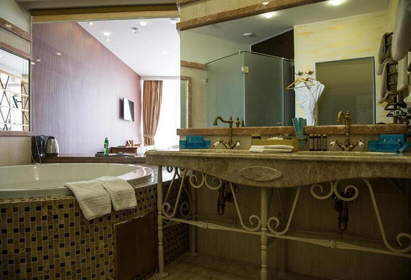 سوییت, Boutique Hotel Portofino