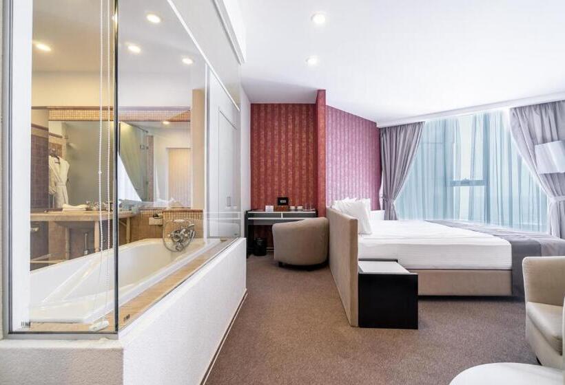 استودیوی استاندارد با چشم‌انداز دریا, Boutique Hotel Portofino