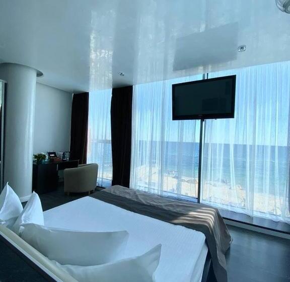 اتاق لوکس با تخت بزرگ, Boutique Hotel Portofino