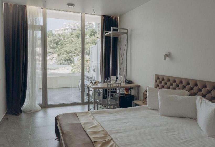 اتاق سوپریور با چشم‌انداز شهر, Boutique Hotel Portofino