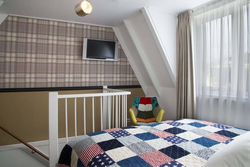 اتاق استاندارد, Downtown Inn