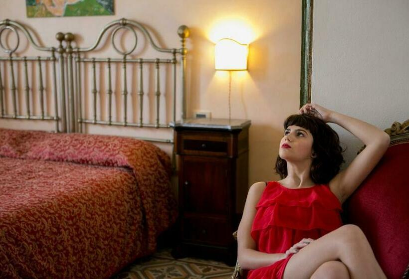 חדר סטנדרט, Henry's House