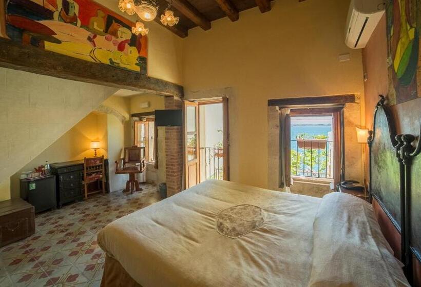 חדר סטנדרט נוף לים, Henry's House