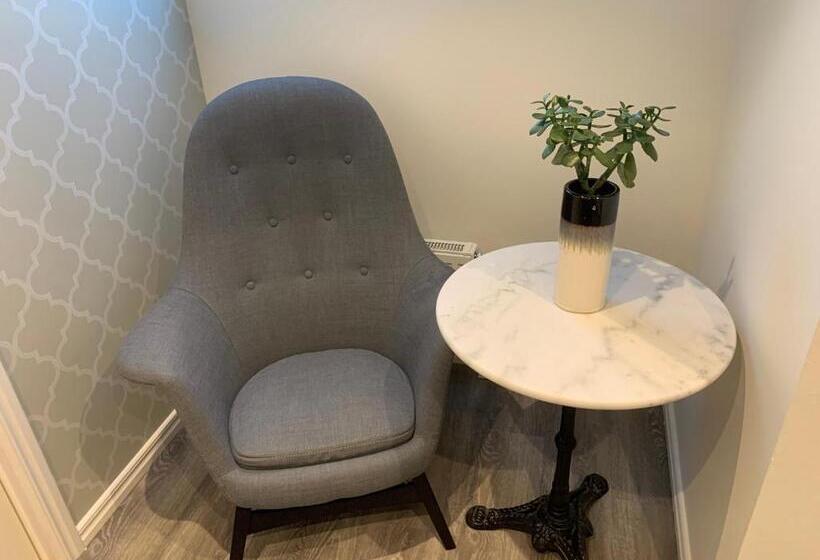 디럭스 룸, L Esplanad