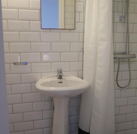 חדר דלוקס, L Esplanad