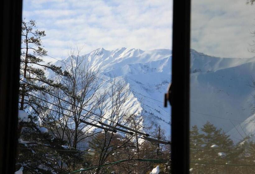 اتاق استاندارد چهار تخته, Seventh Heaven Hakuba