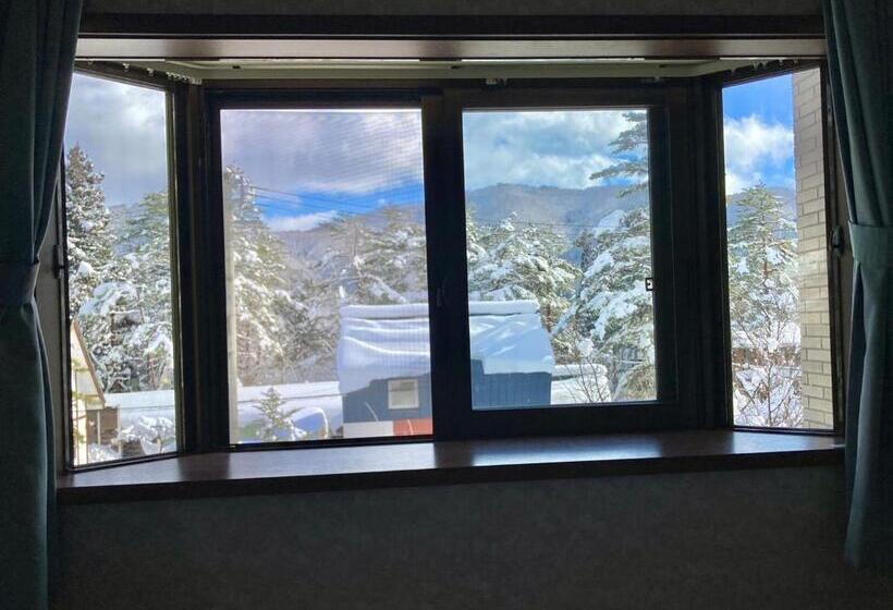 اتاق استاندارد با چشمانداز, Seventh Heaven Hakuba