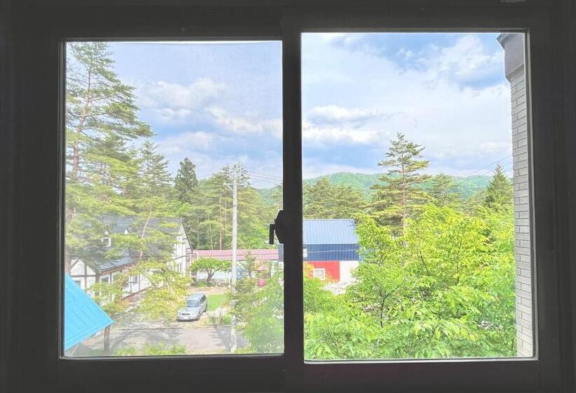 اتاق استاندارد با چشمانداز, Seventh Heaven Hakuba