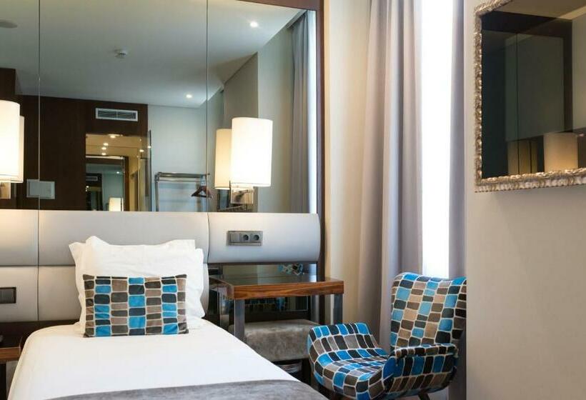 اتاق سوپریور یک تخته, Turim Terreiro Do Paço