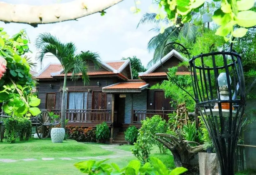 بنگله خانوادگی, Vimean Sovannaphoum Resort