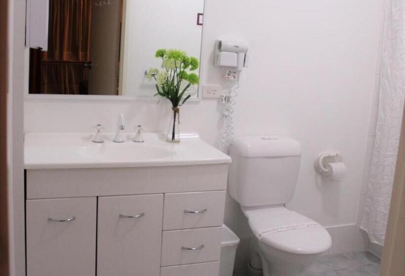 דירת שלושה חדרים, Panorama Jindabyne