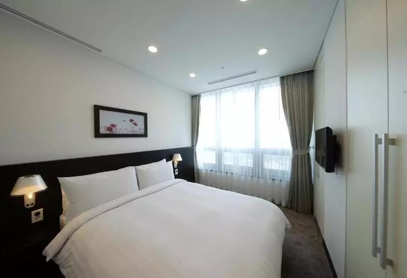 1ベッドルームペントハウスアパート, Orakai Insadong Suites