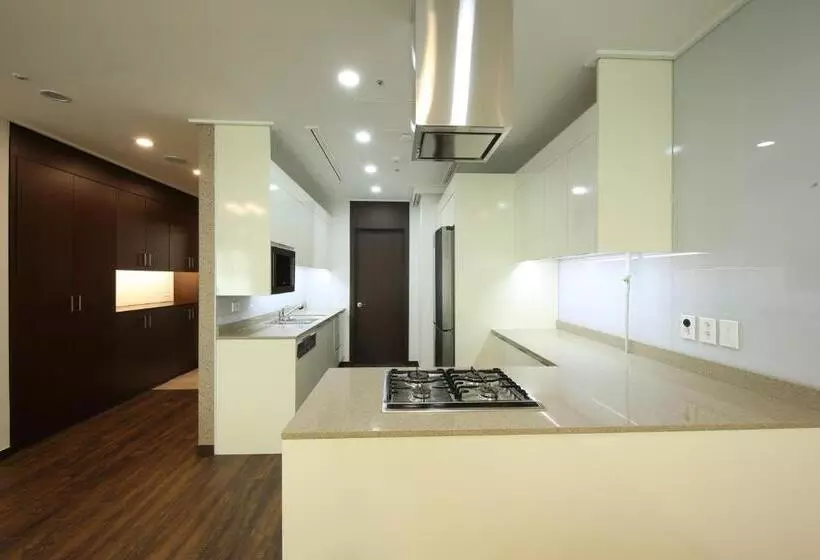 1ベッドルームペントハウスアパート, Orakai Insadong Suites