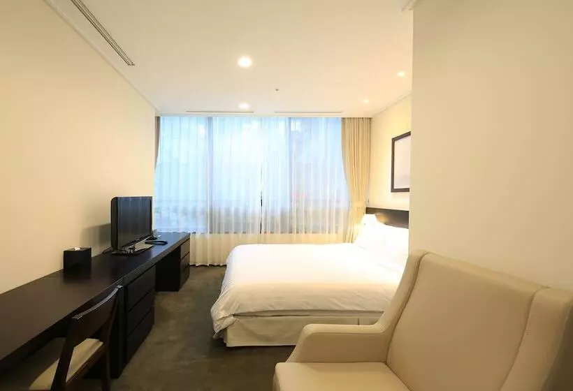 プレミアム2ベッドルームアパート, Orakai Insadong Suites