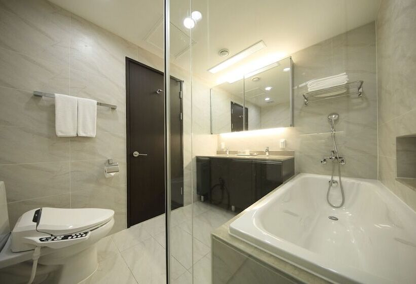 3침실 디럭스 아파트, Orakai Insadong Suites