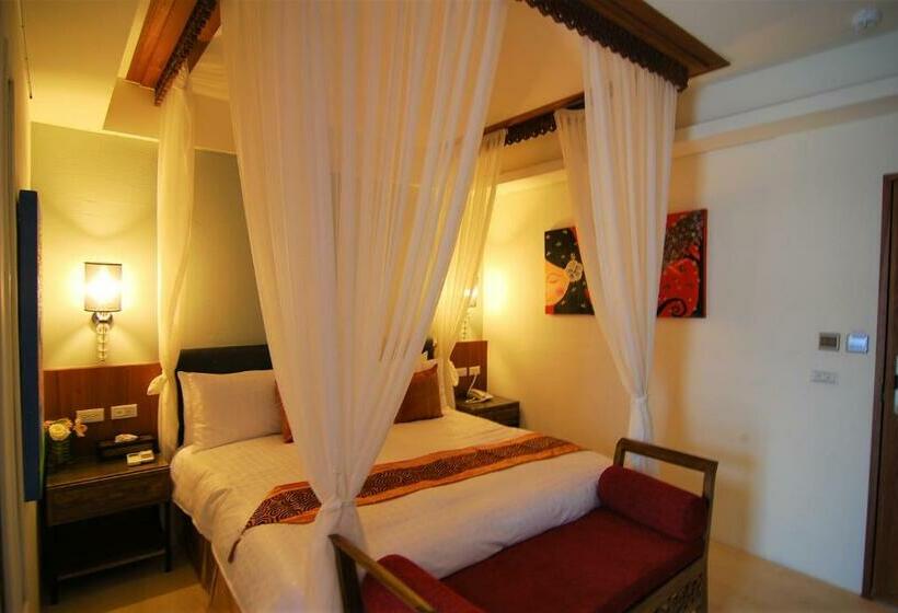 اتاق لوکس با بالکن, A&l Inn