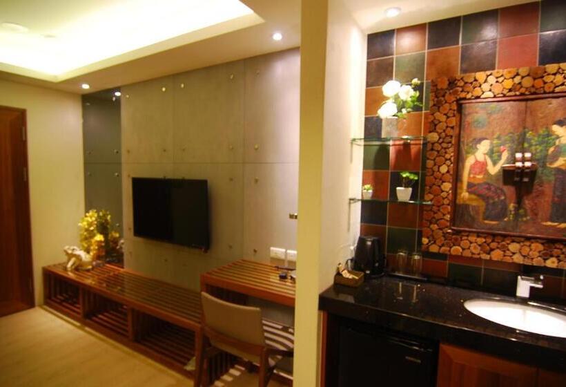 اتاق استاندارد با بالکن, A&l Inn