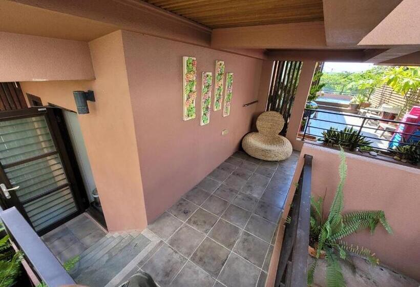 اتاق استاندارد با بالکن, A&l Inn