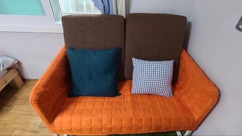 Quarto Estandar Banheiro Compartilhado, Apple Tree Guesthouse