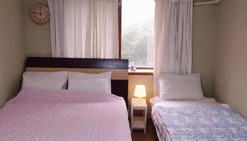 Quarto Estandar Banheiro Compartilhado, Apple Tree Guesthouse